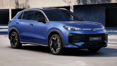 Celestian Blue Metallic / Black